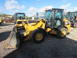 CATERPILLAR 906 M Radlader 29.500 EUR