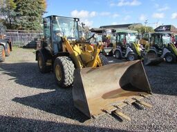 CATERPILLAR 906 M Radlader 29.500 EUR