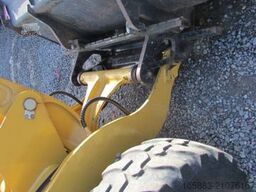 CATERPILLAR 906 M Radlader 29.500 EUR