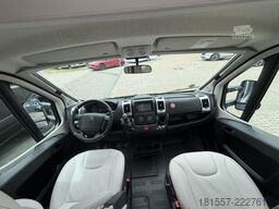 BÜRSTNER Lyseo TD 690 G Isofix, elekt. Hubbett,L-Sitzgr.
