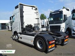 VOLVO FH 460 XL i-Save I-ParkCool ACC S-Skirts