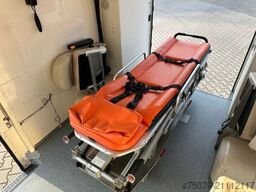 MERCEDES-BENZ Sprinter 313 RTW / Trage /