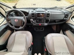 EURAMOBIL Profila 720 EB AHK Sat-Anlage Markise