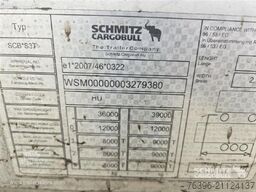 Schmitz Cargobull Semitrailer Curtainsider Mega