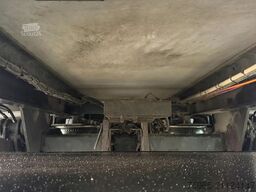  KMA 2-AS KEES MULDER ISOLATED BOX THERMO KING TS