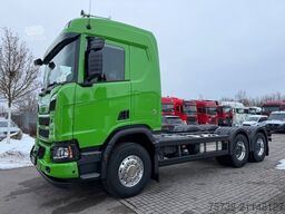 SCANIA R 590 B6x4HB Fahrgestell/!NEU!/Retarder/VOLLLUFT