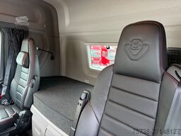 SCANIA R 590 B6x4HB Fahrgestell/!NEU!/Retarder/VOLLLUFT