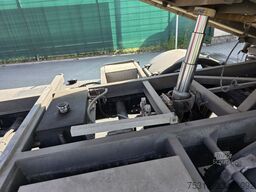 MAN TGL 8.210  Doka Kipper E4 Kran Hiab 035