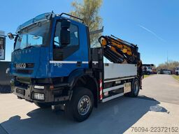 IVECO Trakker 360 4x4 Pritsche Kran 27m AHK