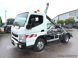 FUSO Canter 7C18 Unsinn Abrollkipper mit Container!