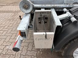 FUSO Canter 7C18 Unsinn Abrollkipper mit Container!