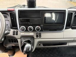 FUSO Canter 7C18 Unsinn Abrollkipper mit Container!