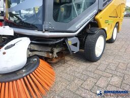 Applied sweeper Green machine 636