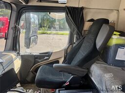 Mercedes-Benz Actros 2551