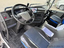 Volvo FH 460 4X2 iParkCool VOL SPOILER SET 2x ALU TANK