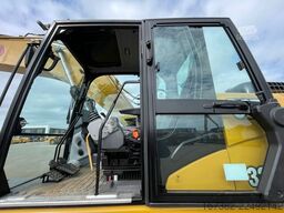Caterpillar 323D3