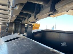 Caterpillar 323D3