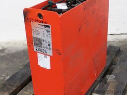 GRUMA 24 Volt 2 PzV 200 Ah