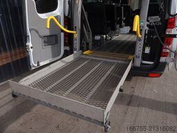 MERCEDES-BENZ Sprinter 313CDi Bus mit Rampe Klima