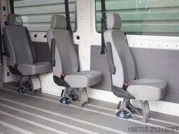 VOLKSWAGEN Crafter BUS mittellang Hochdach FWD Rampe Klima