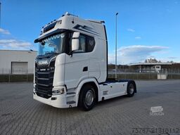 SCANIA S500 full option, Retrader, TV, Navi,Vollspoiler