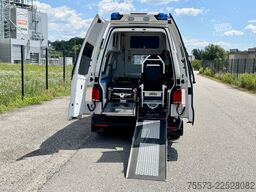 VW VW T6.1, 2.0 TDI, mit Rampe, Trage und Sessel