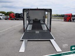 BRIAN JAMES TRAILERS Race Transporter 7 Seilwinde Solar Kamera