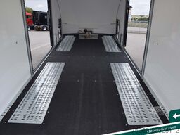 BRIAN JAMES TRAILERS Race Transporter 7 Seilwinde Solar Kamera