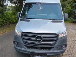 MERCEDES-BENZ 317 CDI Sprinter Lang & Hoch Maxi AHK in Silber