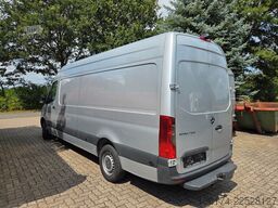 MERCEDES-BENZ 317 CDI Sprinter Lang & Hoch Maxi AHK in Silber