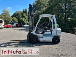 MITSUBISHI UniCarriers DX 25 | Seitenschub | 4,5 m |