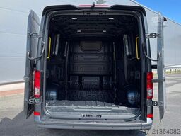 MAN TGE 3.200 L3H2 Kasten 4x4 Individual S ACC STHZ