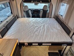 CHAUSSON 640 Titanium Line *MJ26*Arctic*SAT+TV*165PS*Auto