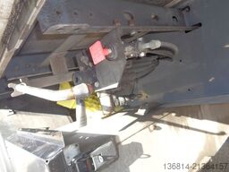 SCHWARZMÜLLER J-Serie J06VLN3 Staplerhalterung Lenkachse