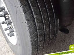 SCHMITZ CARGOBULL ThermoKing SLXi300 Doppelstock LED Ferry Lashing