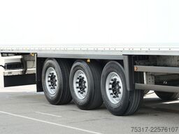 SCHMITZ CARGOBULL SKO 24/ ZURRLEISTE /26 p. ZURRINGE LASI 12642 XL