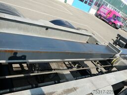 RENDERS TYPE EURO 820 / LIFT /20/30/40/45 2x 20 HC /ZINK