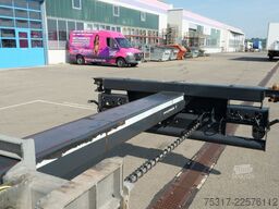 RENDERS TYPE EURO 820 / LIFT /20/30/40/45 2x 20 HC /ZINK
