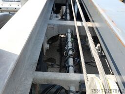 RENDERS TYPE EURO 820 / LIFT /20/30/40/45 2x 20 HC /ZINK