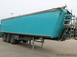SCHMITZ CARGOBULL SKI 24 SL 10.5 Kippmulde Getreide Nr.: 660