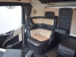 MERCEDES-BENZ Actros 2548 L 6x2 E6 Retarder Standklima