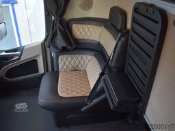 MERCEDES-BENZ Actros 2548 L 6x2 E6 Retarder Standklima