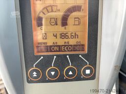 Hitachi ZX48U-5A CLR with 3 excavator buckets