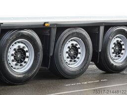 SCHMITZ CARGOBULL SKO 24/ SLXi300/ DS / BLUMEN / TRENNWAND/BI TEMP