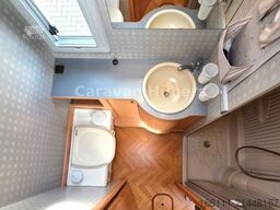 BÜRSTNER Elegance I 690 - Hub/Festbett -