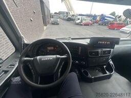 Iveco Trakker 500 10X4  KIPPER/TIPPER./PIET RUIZEVELD...