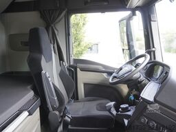 MAN TGX 26.470 6x2-4 / 30 tho. km!!! / Atlas
