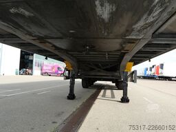 SCHMITZ CARGOBULL SKO 24/ DOPPELSTOCK/ ZURRLEISTE / LASI 12642 XL