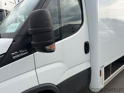 IVECO Daily 70c18 HiMatic Luft, Euro6, Lbw. Koffer