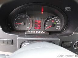 VOLKSWAGEN Crafter 2.5 TDI Kasten 3,5 t + AHK, Klima,